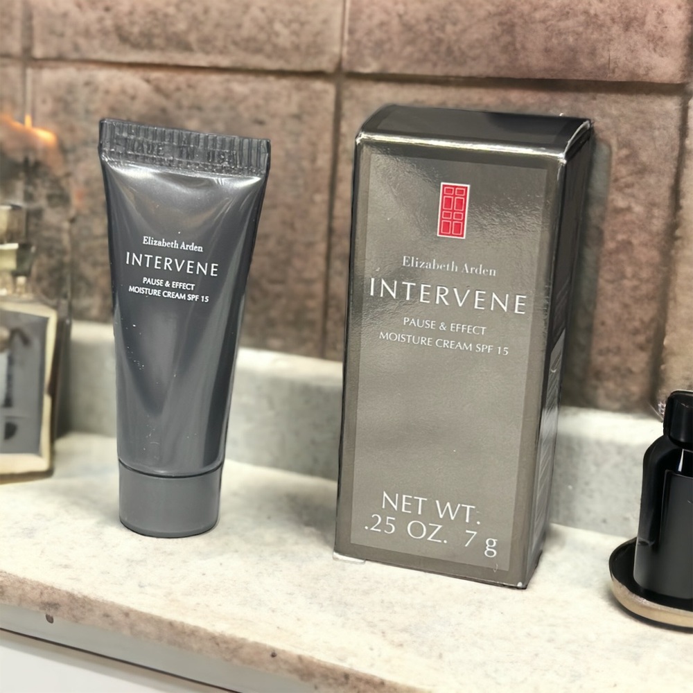 Elizabeth Arden Intervene Moisture Cream SPF 15